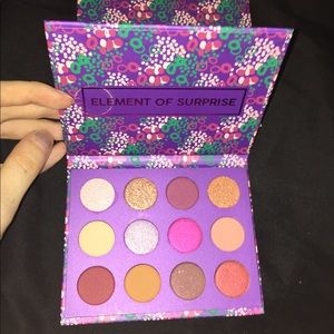 Element of Surprise eyeshadow palette